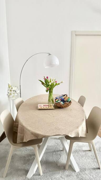 Luxury Apartment With View Como Bagian luar foto